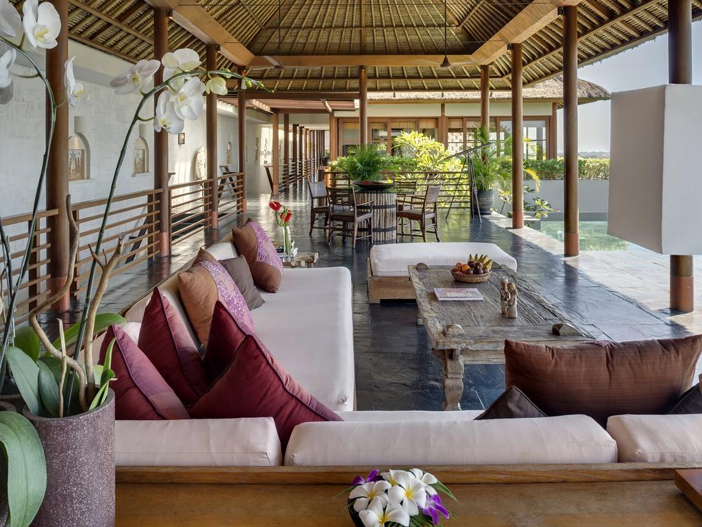 Отель The Longhouse, Jimbaran - Bali Экстерьер фото