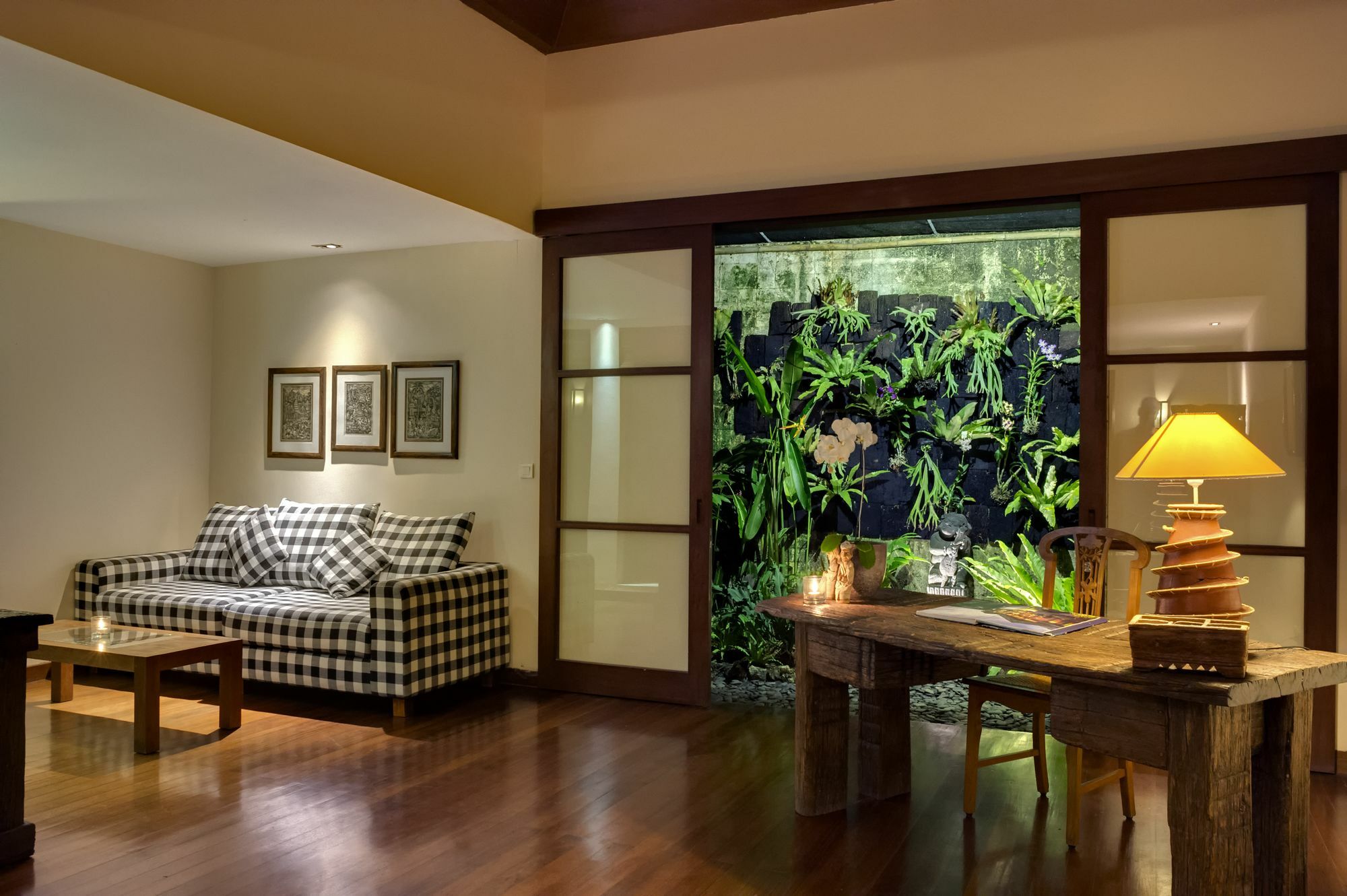 Отель The Longhouse, Jimbaran - Bali Экстерьер фото